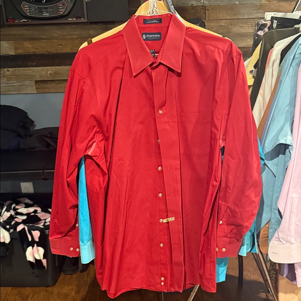 Stafford Men's Red Dress Shirt 17-17.5 34/35